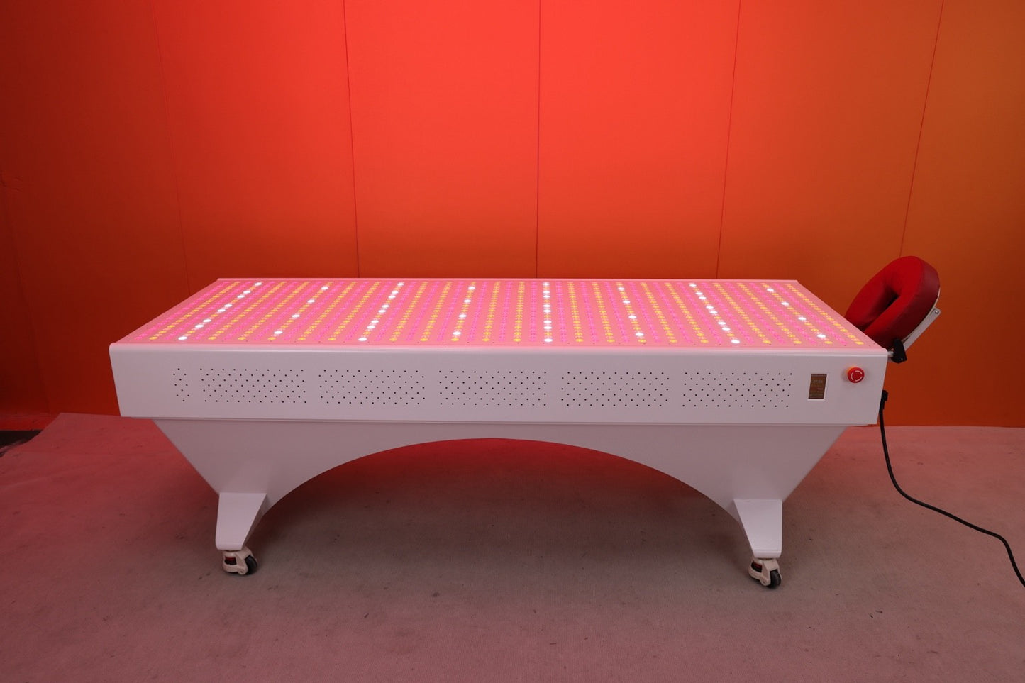 Radiance Elite Pro 360™ | 9-Wavelength Open Full-Body Red Light Therapy System