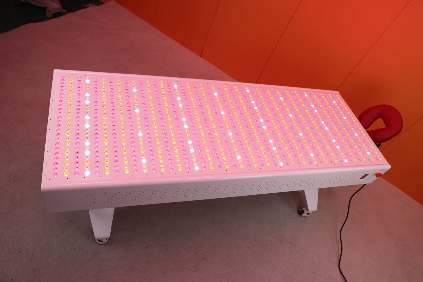 Radiance Elite Pro 360™ | 9-Wavelength Open Full-Body Red Light Therapy System